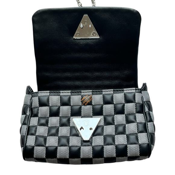 Louis Vuitton Limited Edition Damier Quilted Leather Twist BB Bag - Picture 6 of 16